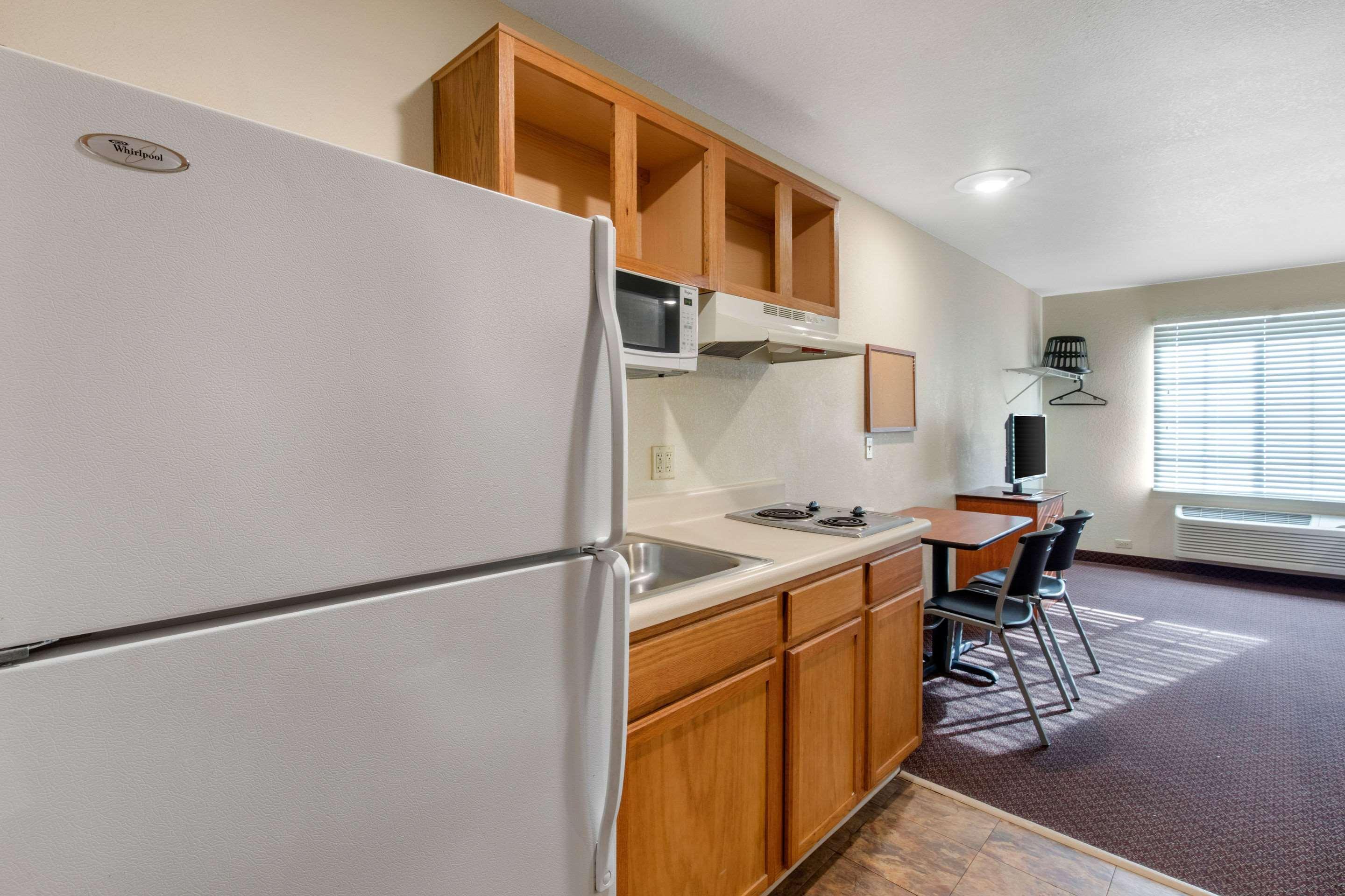 Suburban Studios Huntsville University Area Экстерьер фото